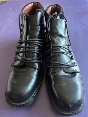 Gucci Black Leather Lace-Up Ankle Boots